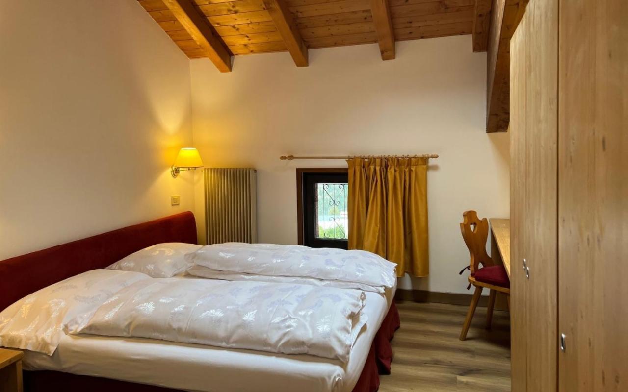 Antico Albergo Stella D'Italia Folgaria Exterior foto